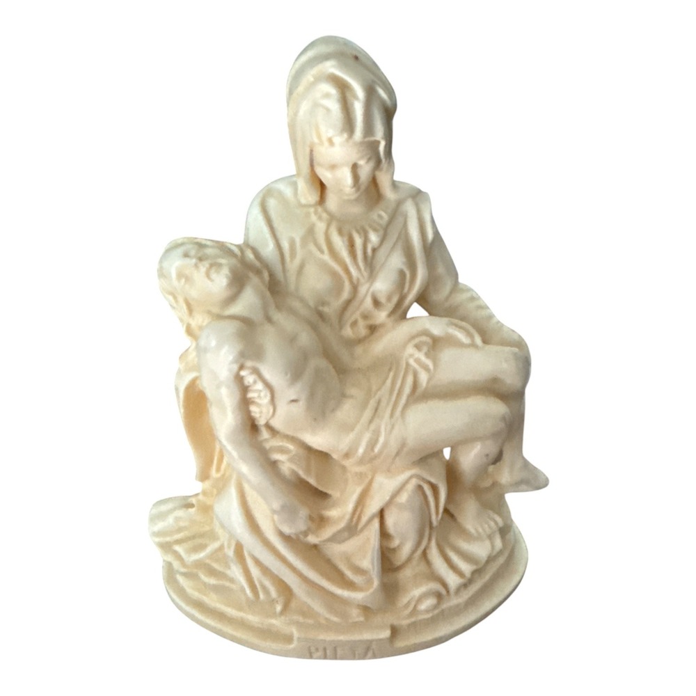 Vintage A. Santini Pieta Sculpture Made in Italy Religious Figure Ivory Resin
